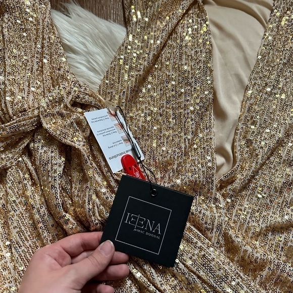 IEENA FOR MAC DUGGAL Sequined Halter Neck Belted Soft Dress In Champagne - Picture 4 of 6